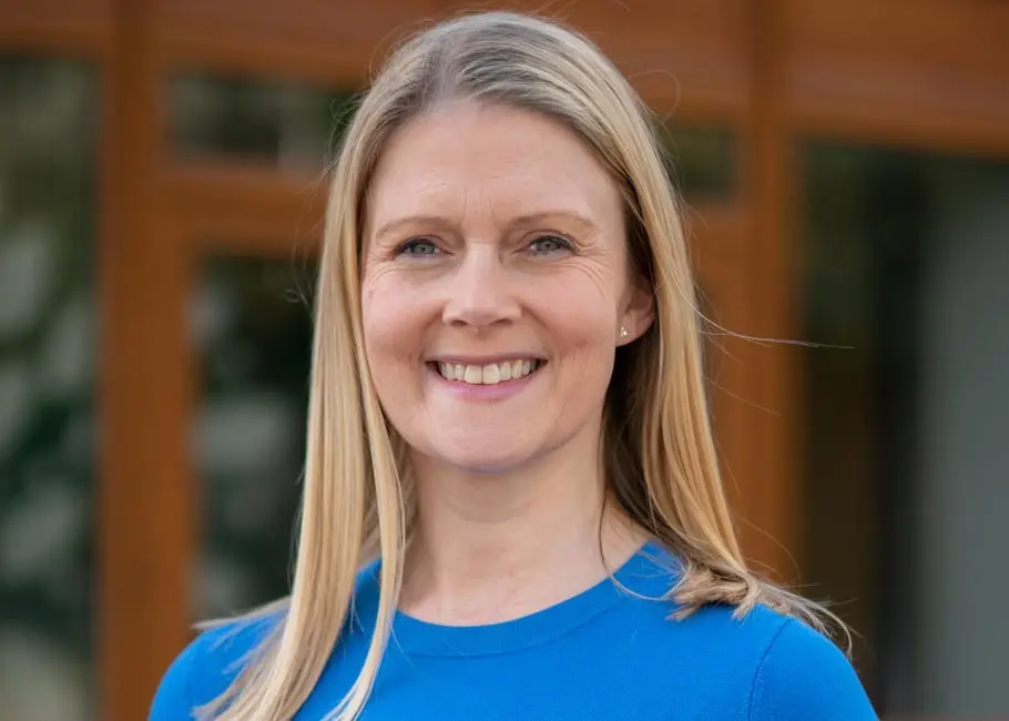 Dr Alison Denton